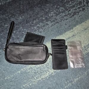 Vintage? Buxton Black Saddlehide Leather Wristlet with Accessories